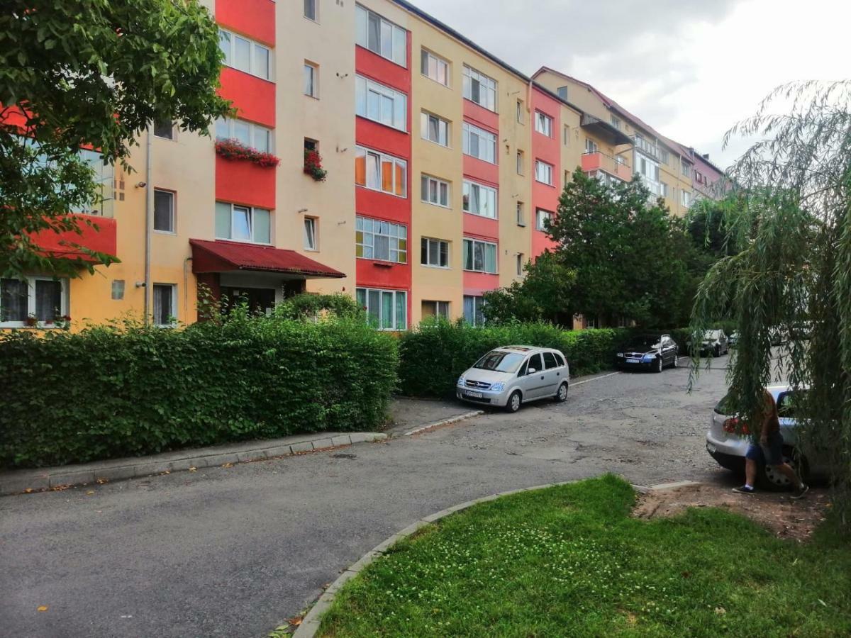 Apartament Ada Apartment ซีบิว ภายนอก รูปภาพ